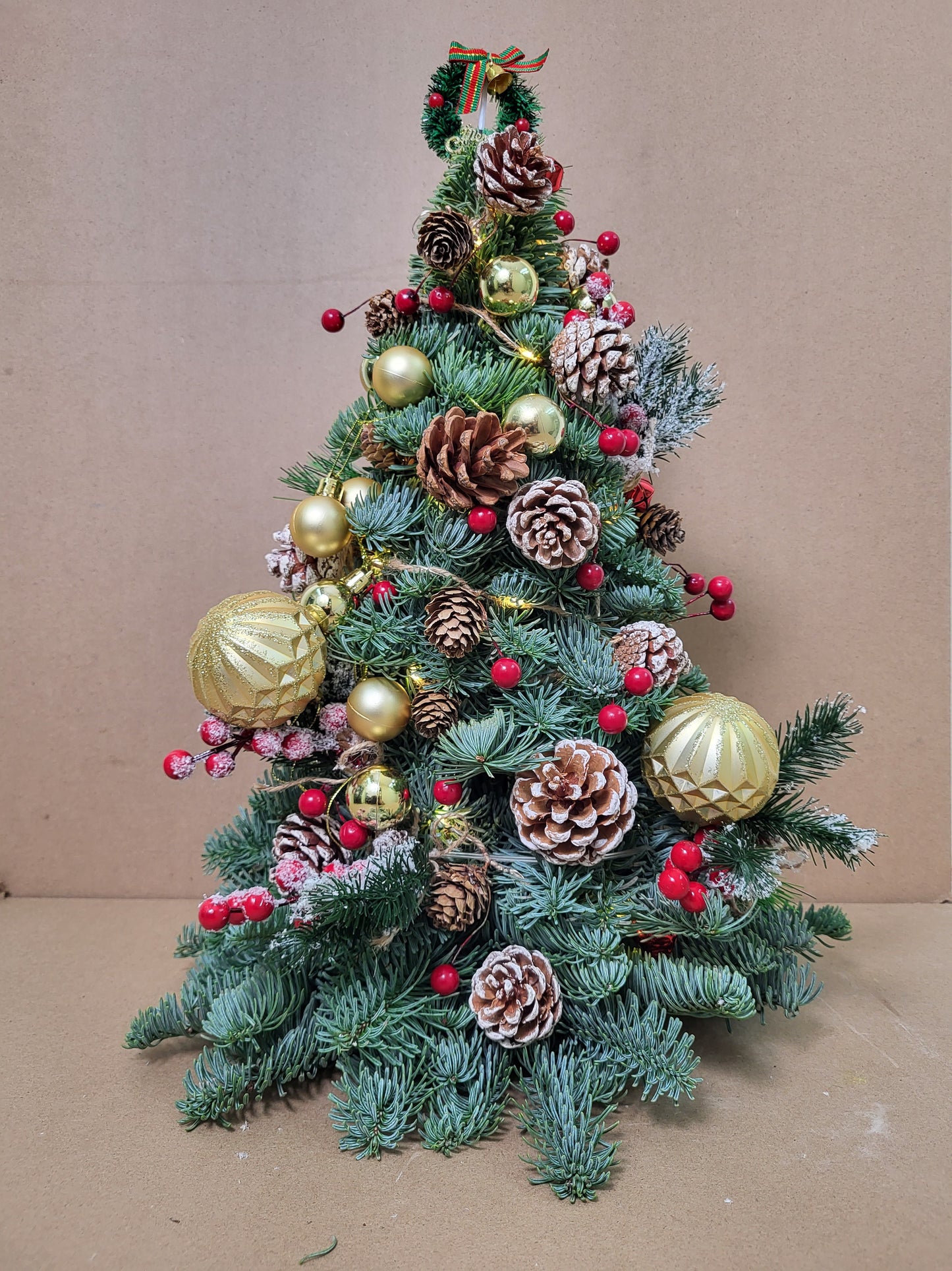 JB14 - Xmas Tree Arrangements (60cm)